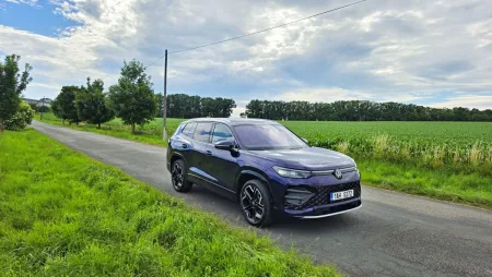test-volkswagen-tayron-r-line-20-tdi-142-kw-4motion-2025-10
