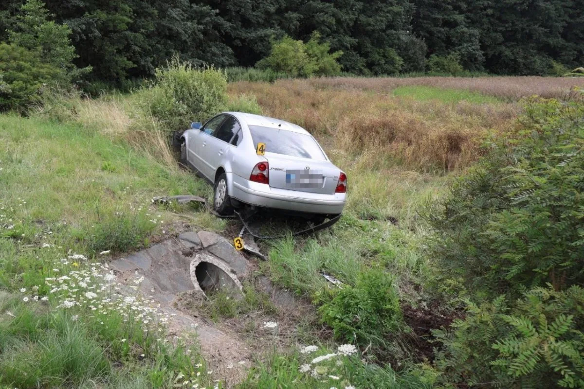 nehoda-volkswagen-passat-srsen-drogy-1