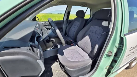 pistaciova-fabie-skoda-fabia-prvni-generace-13