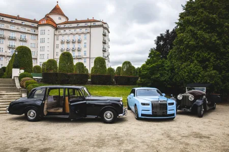 rolls-royce-phantom-100_let-2025-karlovy_vary-2