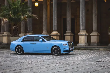 rolls-royce-phantom-100_let-2025-karlovy_vary-9