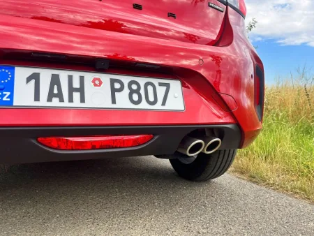 test-opel-corsa-1-2-hybrid-edct6-2025-14