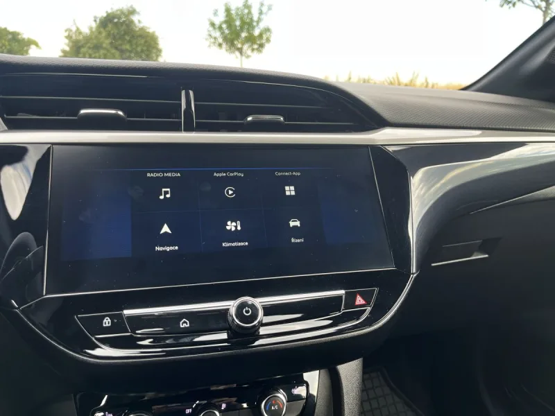 test-opel-corsa-1-2-hybrid-edct6-2025-20