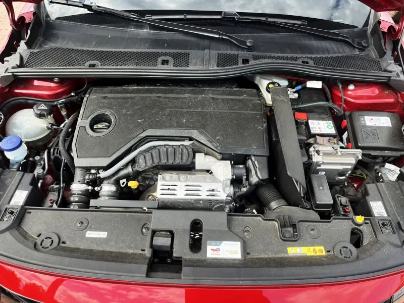 test-opel-corsa-1-2-hybrid-edct6-2025-24