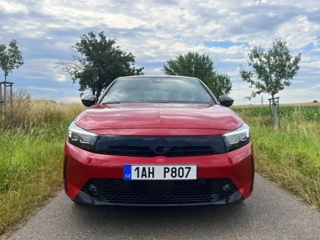 test-opel-corsa-1-2-hybrid-edct6-2025-4