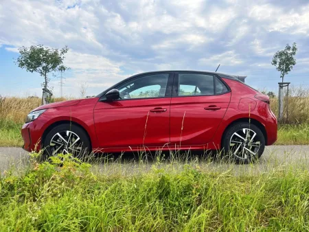 test-opel-corsa-1-2-hybrid-edct6-2025-9