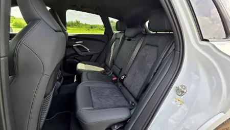 test-audi-q5-20-tfsi-quattro-2025-27