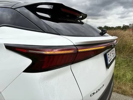 test-omoda-5-ev-premium-elektromobil-2025-12