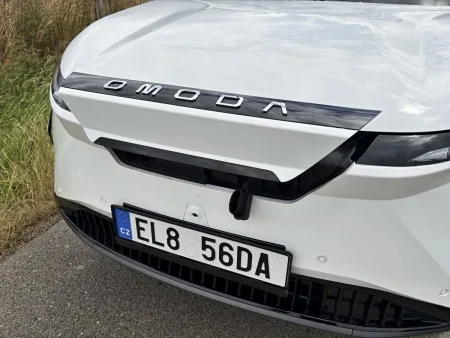 test-omoda-5-ev-premium-elektromobil-2025-14