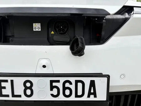 test-omoda-5-ev-premium-elektromobil-2025-15