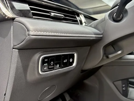 test-omoda-5-ev-premium-elektromobil-2025-17