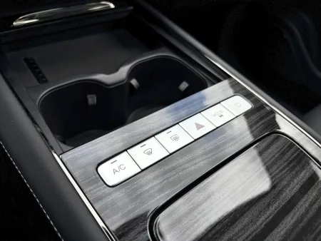test-omoda-5-ev-premium-elektromobil-2025-21