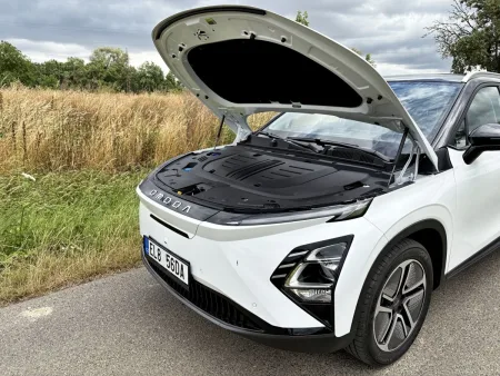 test-omoda-5-ev-premium-elektromobil-2025-29