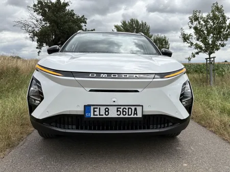 test-omoda-5-ev-premium-elektromobil-2025-4