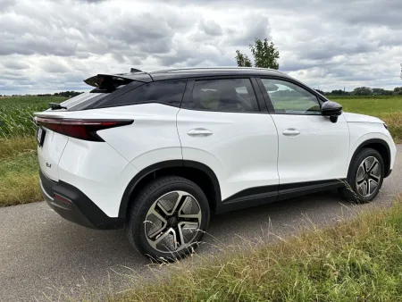 test-omoda-5-ev-premium-elektromobil-2025-7