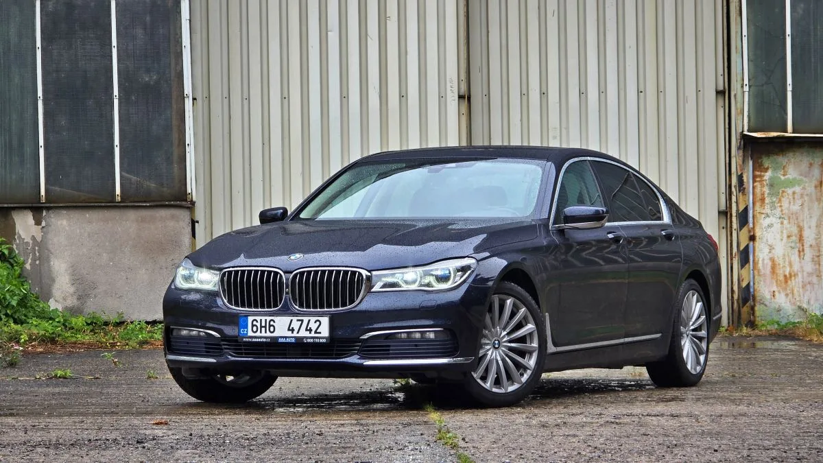 test-ojetiny-bmw-730d-2016-22