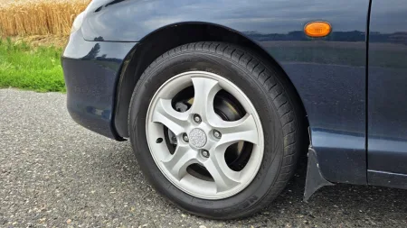 test-ojetiny-hyundai-coupe-16-16v-11