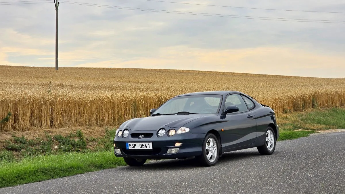 test-ojetiny-hyundai-coupe-16-16v-2