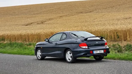test-ojetiny-hyundai-coupe-16-16v-5