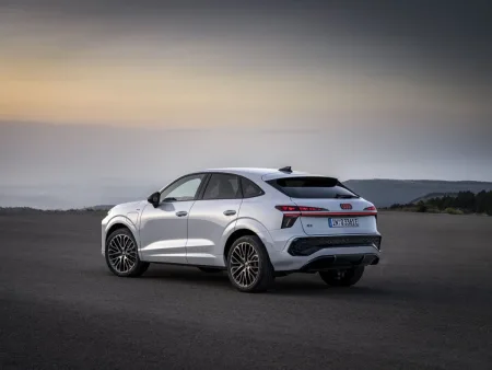2025-audi_q3_sportback-6