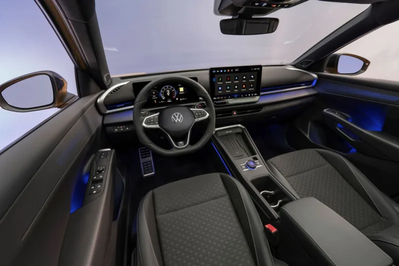 2026-volkswagen-t-roc-4