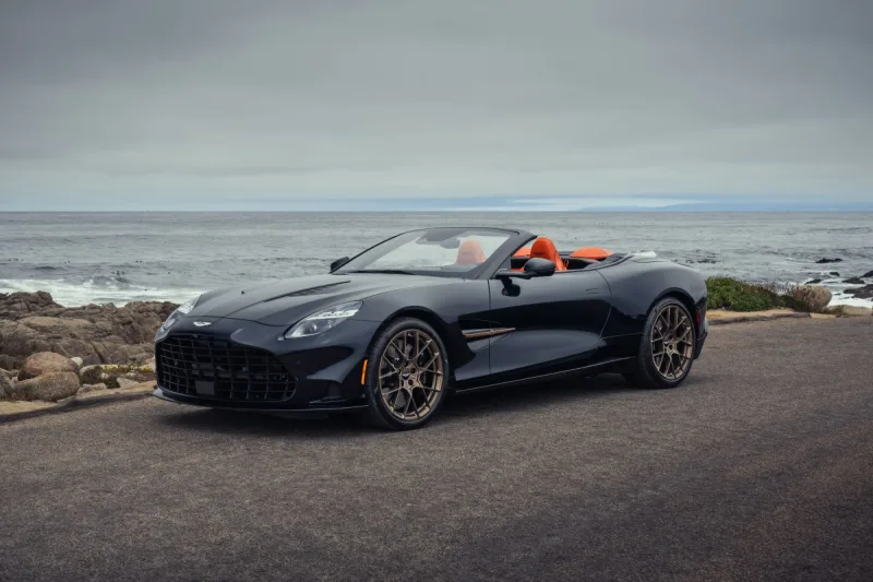 aston-martin-thrillseeker-collection_vanquish-volante_1