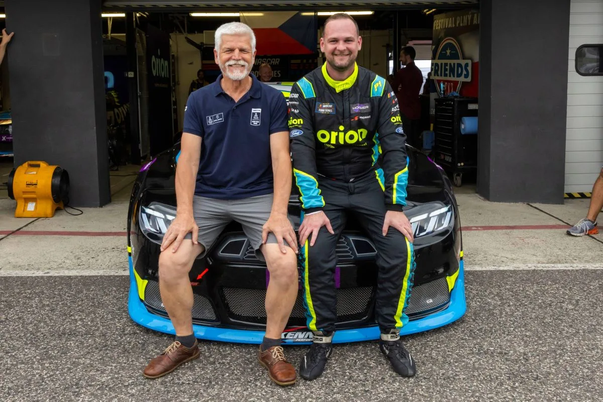 petr_pavel-martin_doubek-nascar