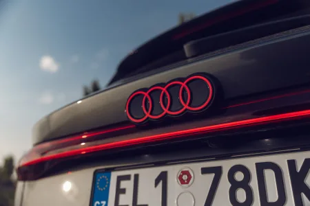 test-audi-a6-avant-e-tron-quattro-elektromobil-2025-13