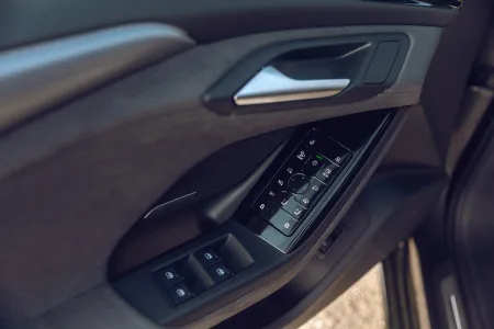test-audi-a6-avant-e-tron-quattro-elektromobil-2025-17