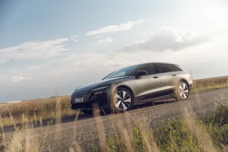 test-audi-a6-avant-e-tron-quattro-elektromobil-2025-2