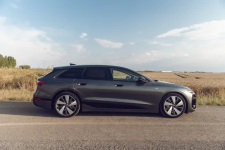 test-audi-a6-avant-e-tron-quattro-elektromobil-2025-3