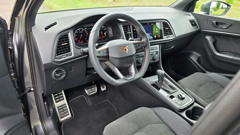test-cupra-ateca-15-tsi-dsg-2025-16