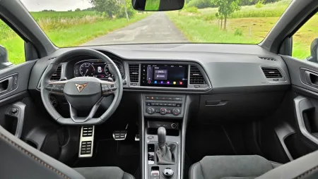 test-cupra-ateca-15-tsi-dsg-2025-17