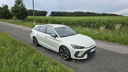test-cupra-leon-sportstourer-e-hybrid-150-kw-plug-in-hybrid-2025-8