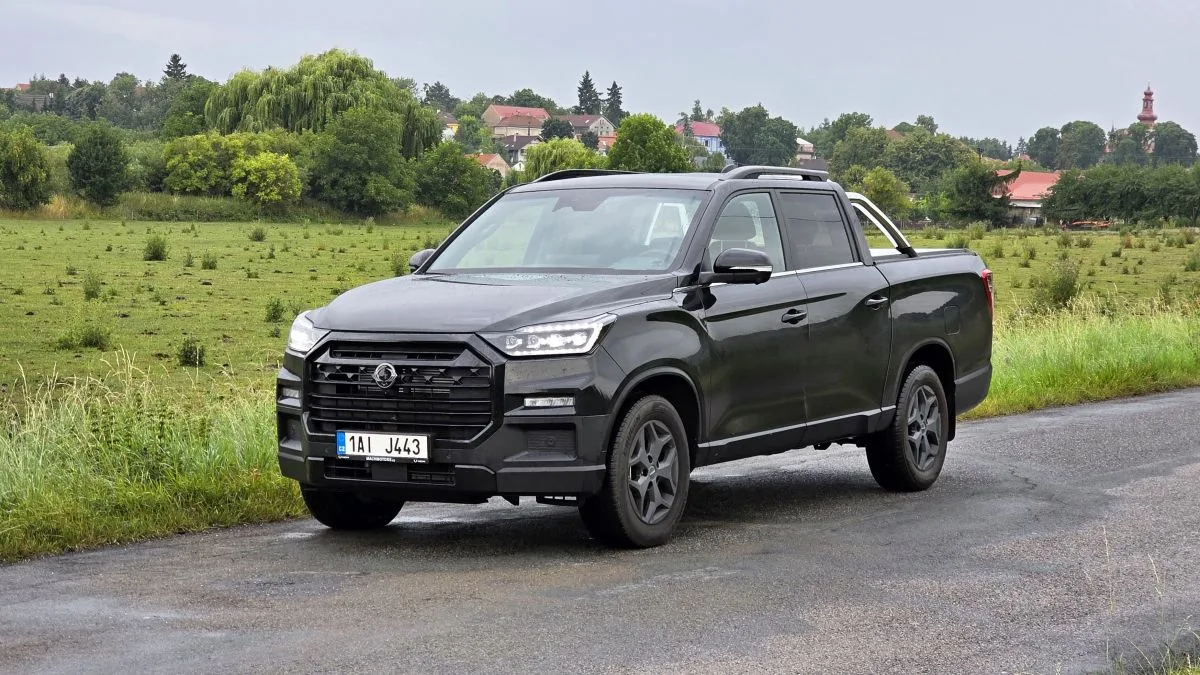 test-kgm-musso-grand-2-2-e-xdi-4wd-2025-3