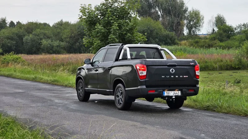 test-kgm-musso-grand-2-2-e-xdi-4wd-2025-5