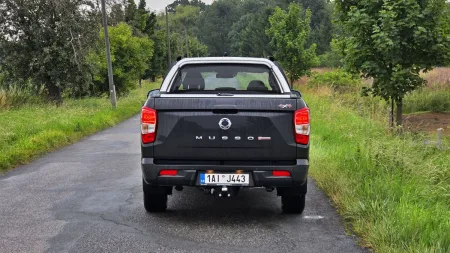 test-kgm-musso-grand-2-2-e-xdi-4wd-2025-6