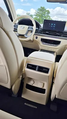 test-kgm-rexton-g4-2-2-e-xdi-2025-25