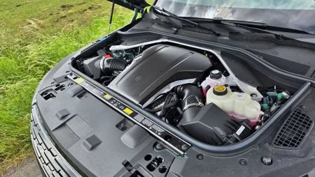 test-range-rover-sport-sv-gaea-curation-2025-39