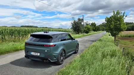 test-range-rover-sport-sv-gaea-curation-2025-9