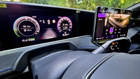 test-volkswagen-passat-r-line-people-1-5-tsi-ehybrid-200-kw-2025-16