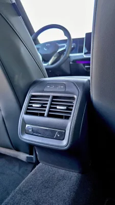 test-volkswagen-passat-r-line-people-1-5-tsi-ehybrid-200-kw-2025-28