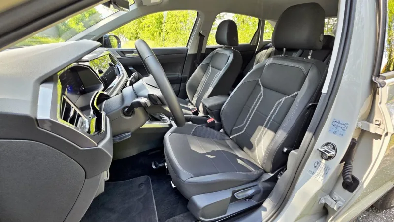 test-volkswagen-taigo-love-15-tsi-evo2-dsg-2025-25