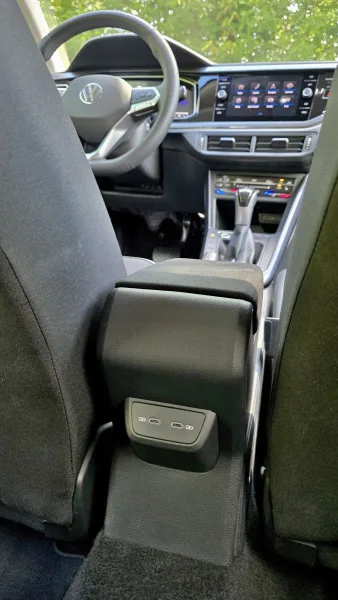 test-volkswagen-taigo-love-15-tsi-evo2-dsg-2025-28