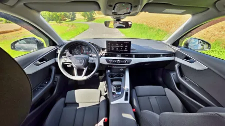 test-ojetiny-audi-a4-allroad-40-tdi-quattro-2023-17