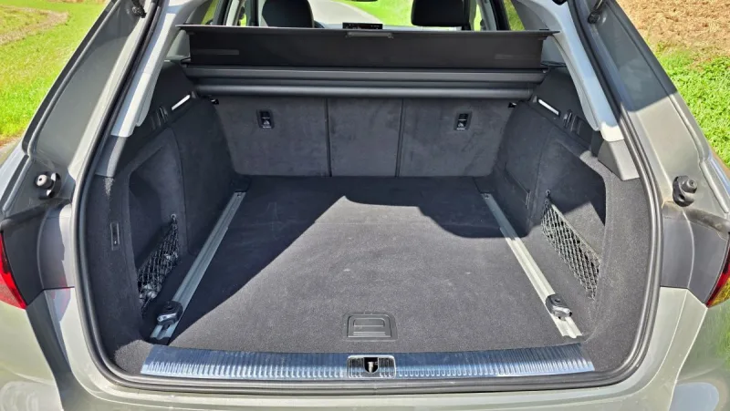 test-ojetiny-audi-a4-allroad-40-tdi-quattro-2023-27