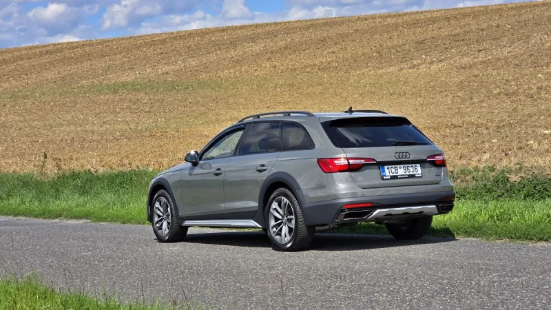 test-ojetiny-audi-a4-allroad-40-tdi-quattro-2023-3