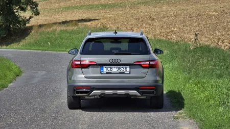 test-ojetiny-audi-a4-allroad-40-tdi-quattro-2023-5