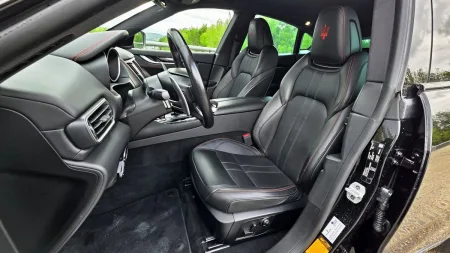 test-ojetiny-maserati-levante-sq4-2018-21