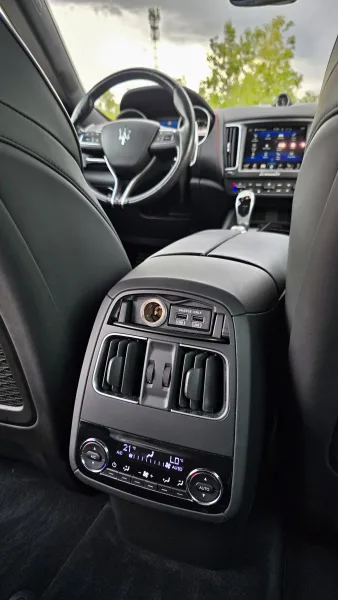 test-ojetiny-maserati-levante-sq4-2018-25